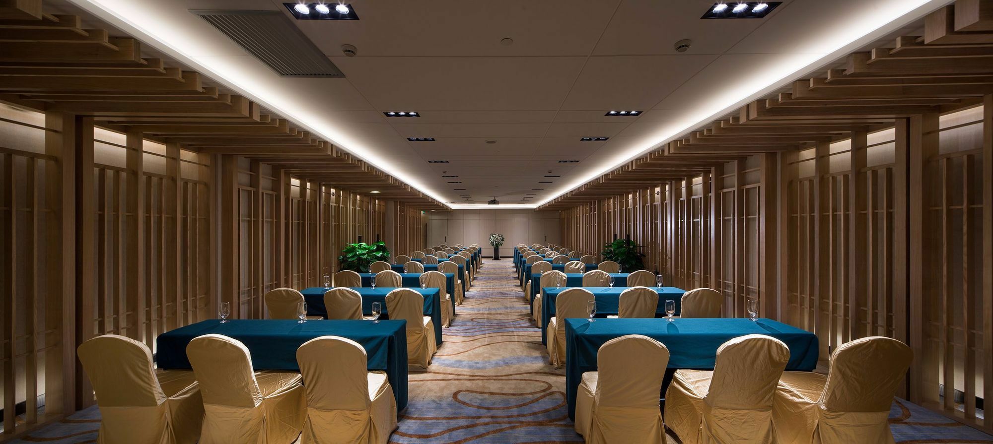 Swisstouches Residences Апартаменты Гуанчжоу
