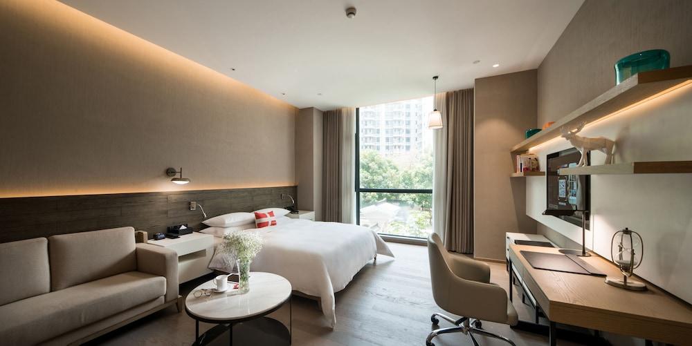 Pangsapuri Swisstouches Residences
